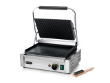 Contactgrill Panini, Hendi, Boven Geribd, Onder Glad, 230v/2200w, 430x370x(h)210mm